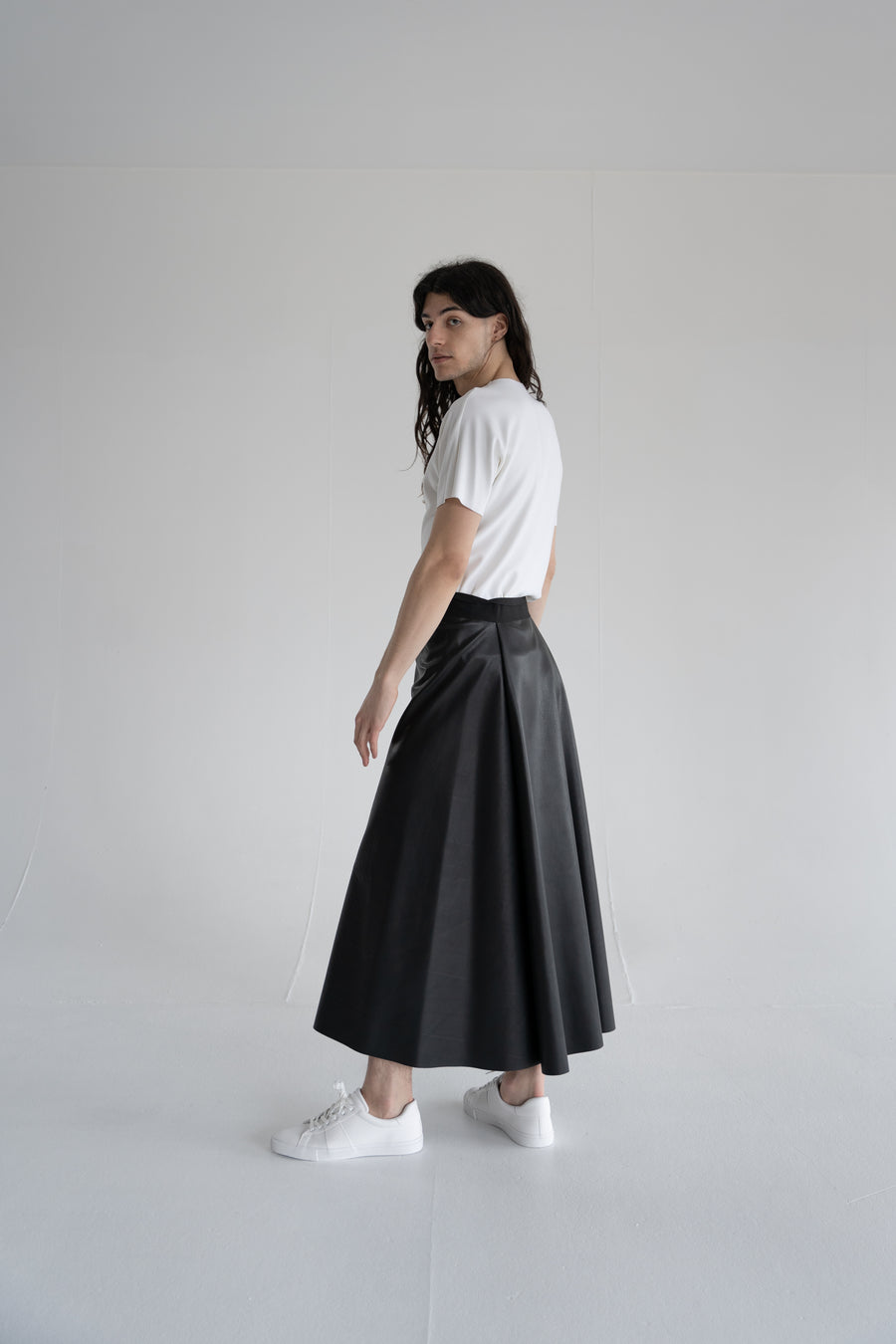 Wide skirt SW101